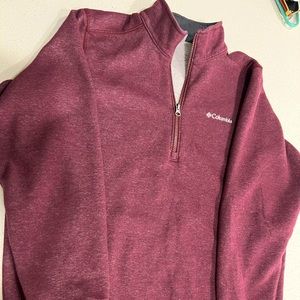 Red/burgundy Columbia pullover. Medium. Men.